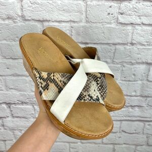 VIONIC Montego Strappy Wedge Snakeskin Sandal  Size 8